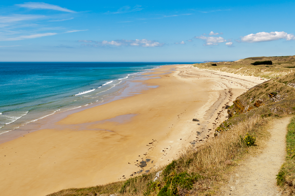 Camping La Route Blanche à Bréville sur Mer (50) - France